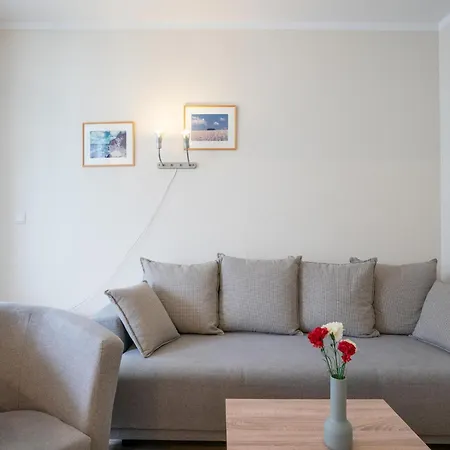 Im 2 Og Mit Balkon In * Sellin (Rugen)